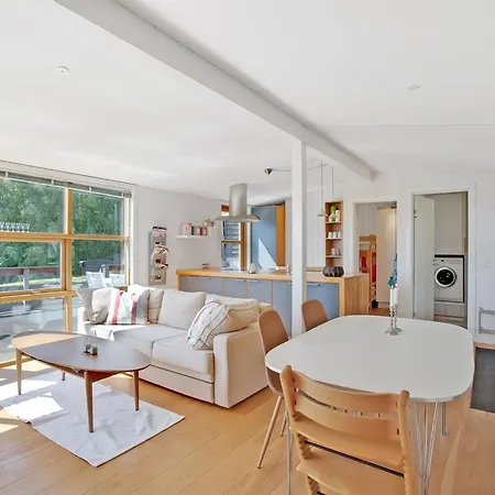 Veselin - 100m From The Sea By Interhome Semesterbostad *