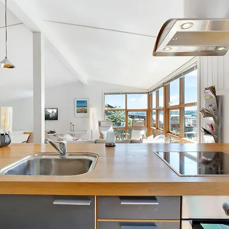 Veselin - 100m From The Sea By Interhome *