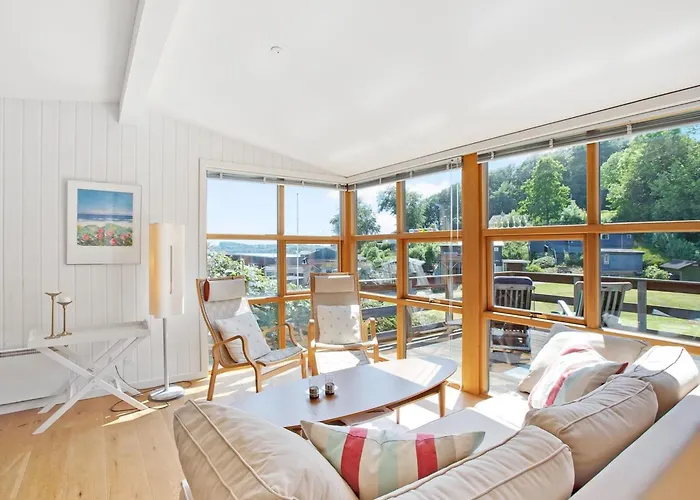 Veselin - 100m From The Sea By Interhome Semesterbostad