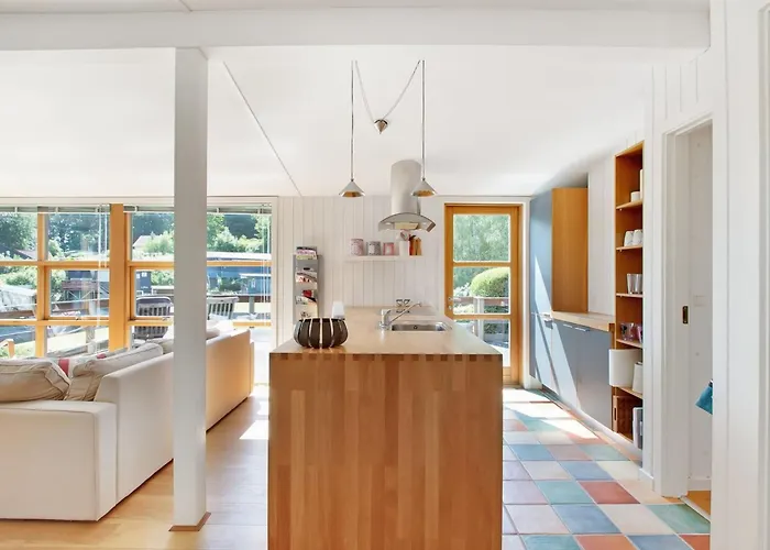 Veselin - 100m From The Sea By Interhome